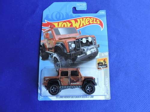 Hot Wheels LAND ROVER DEFENDER "BRONZE" D/C like Matchbox